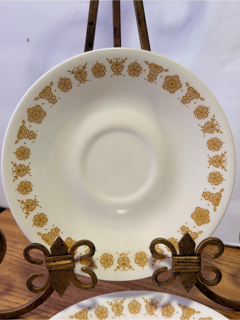 Vintage Corelle by Corning Butterfly Gold 6.25 inch saucer plates set of 4